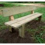 Banc public en bois